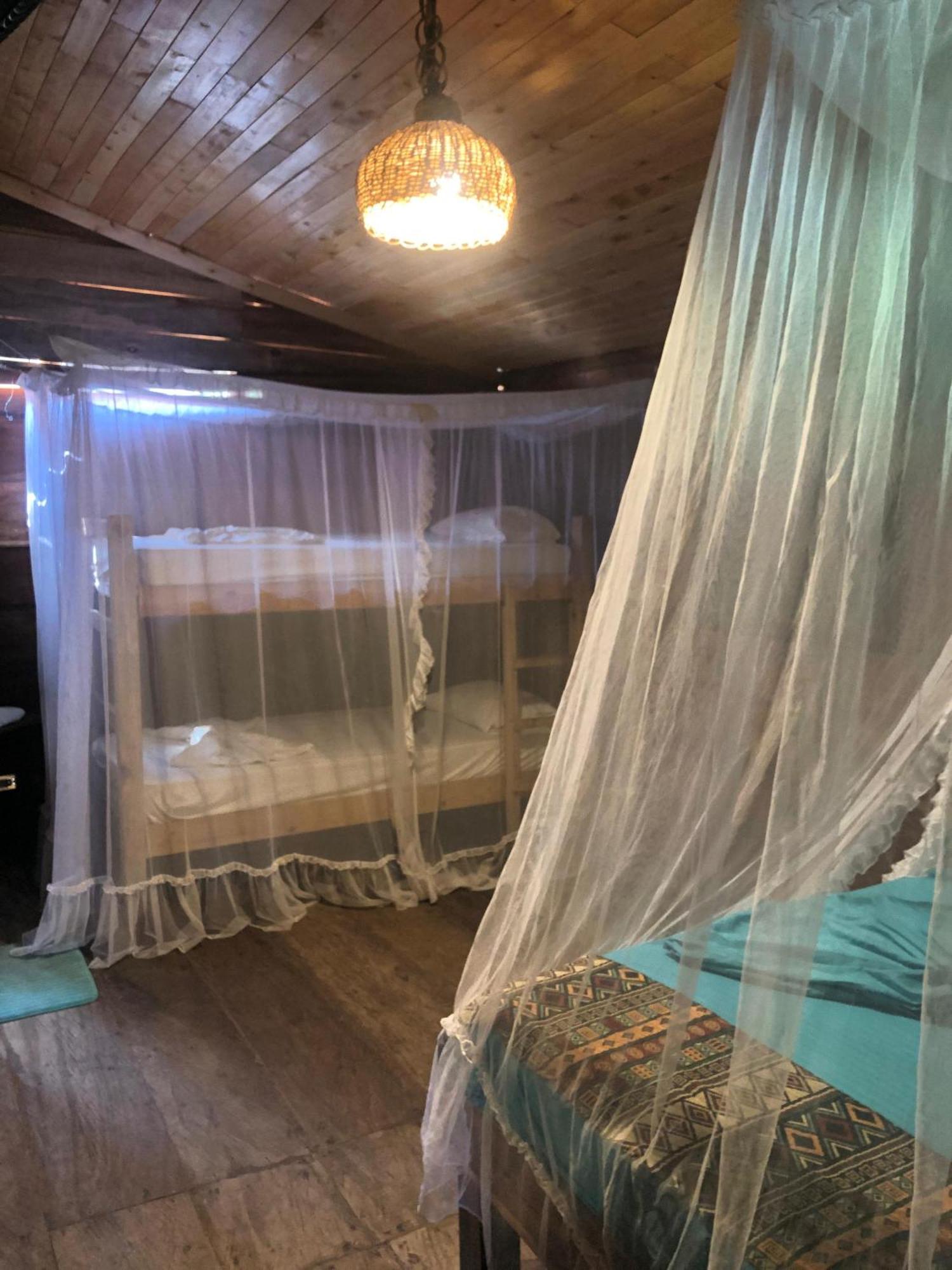 Palmario Hostal Guachaca Esterno foto